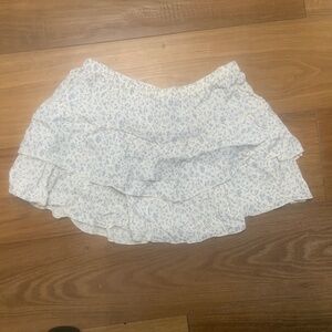 NWOT Brandy Melville Flowered Tiered Skirt